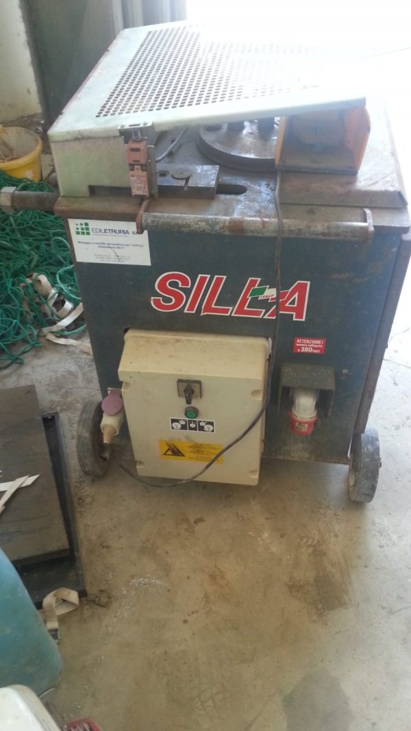 Combinata lavorazione ferro