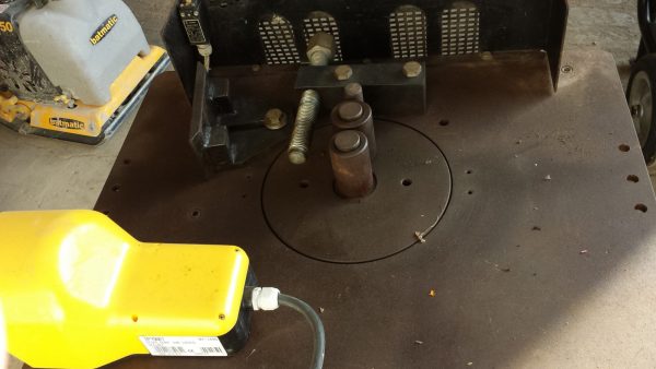 piegatrice per lavorazione ferro