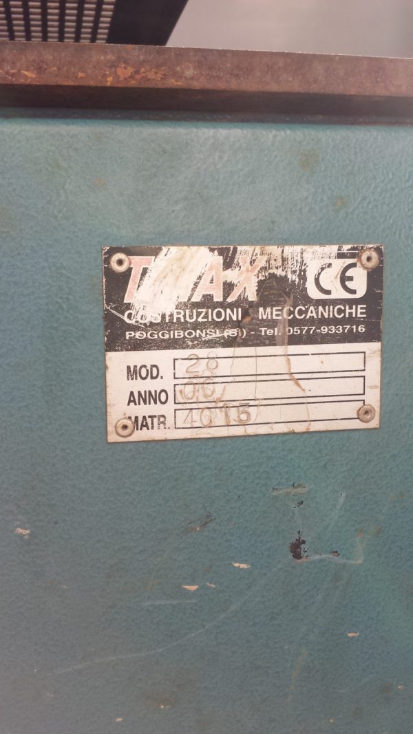 piegatrice per lavorazione ferro