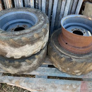 pneumatici usati per minipala