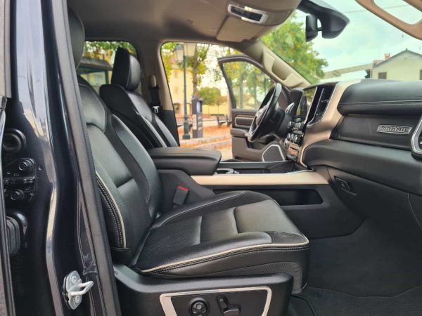 Dodge RAM Laramie 1500 EMI 5.7L