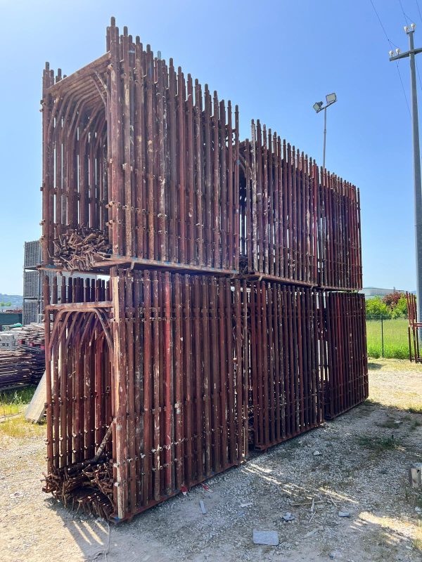 Ponteggio Jolly boccole usato verniciato senza tavole