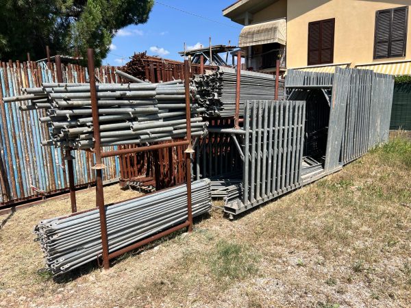 Ponteggio-Fracasso-a-perni-usato-zincato-completo-PS-1800-TP
