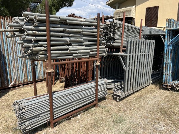 Ponteggio-Fracasso-a-perni-usato-zincato-completo-PS-1800-TP